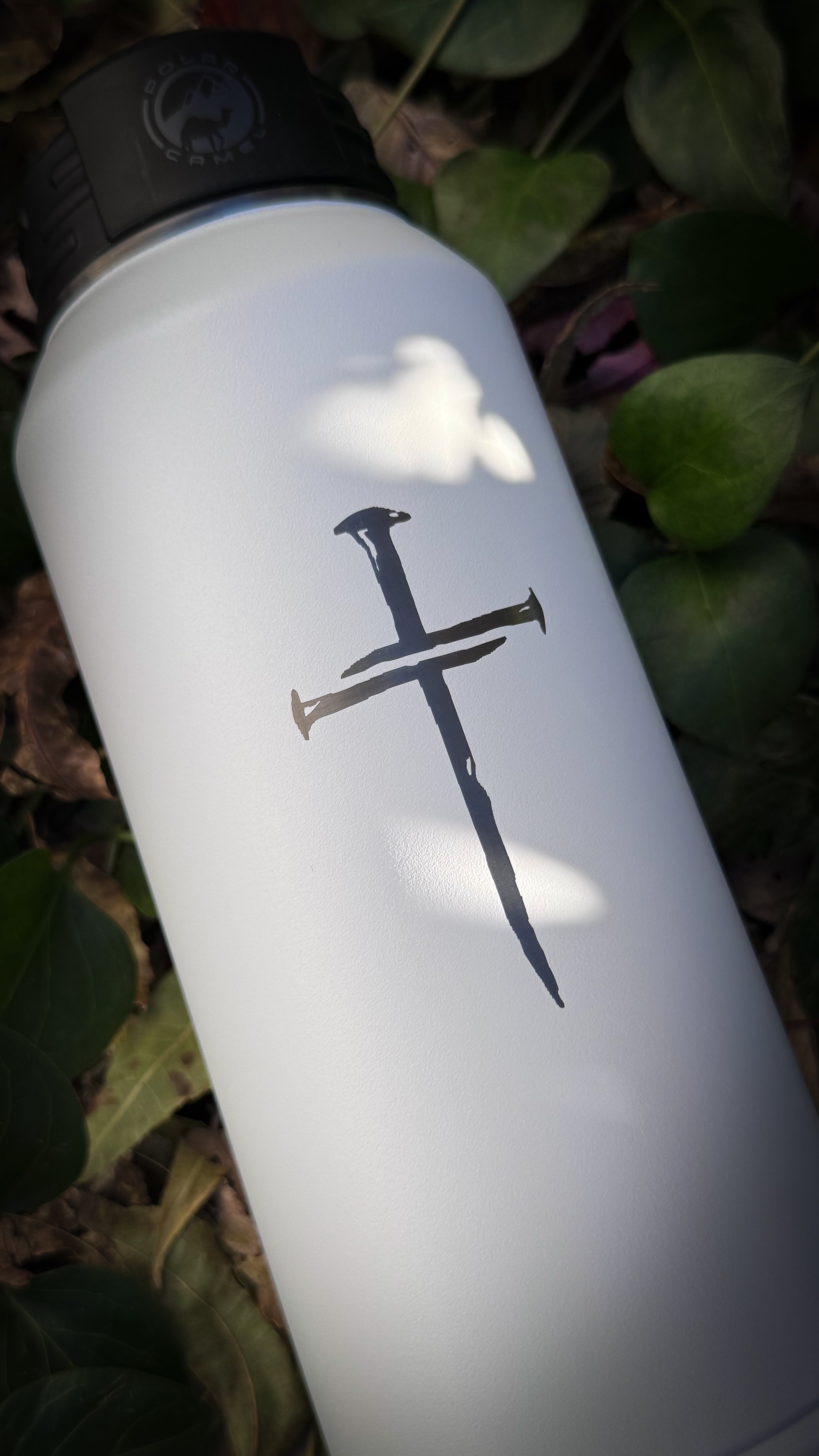 Rustic Nails [32oz Sport Bottle]